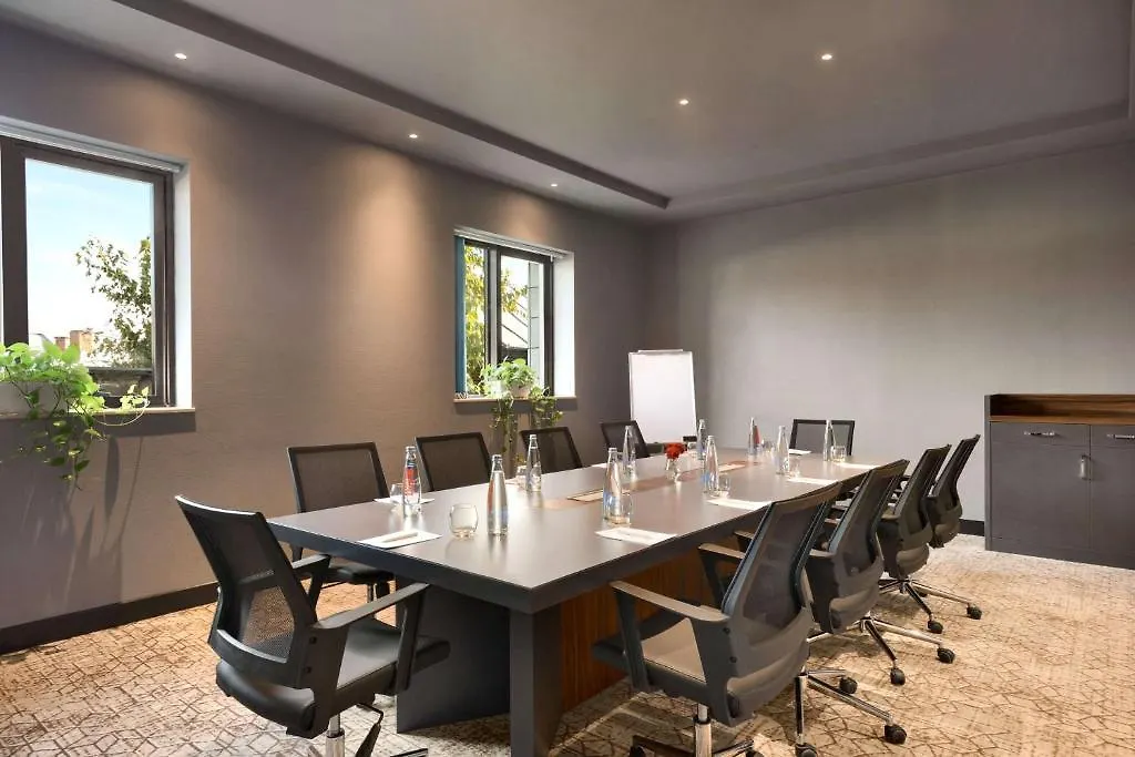 Wyndham Grand Tbilisi Hotel 5*,