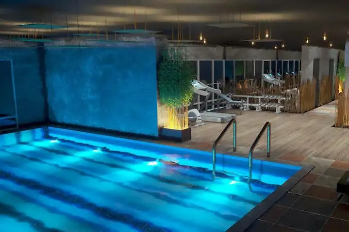 Wyndham Grand Tbilisi Hotel 5*,