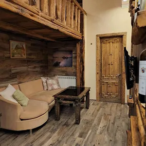  Apartament Archie's In Old Town Gruzja