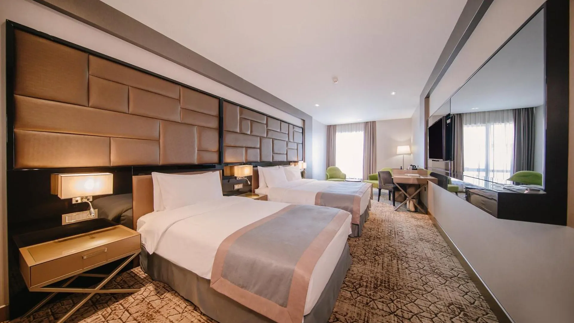 Hotel Wyndham Grand Tbilisi