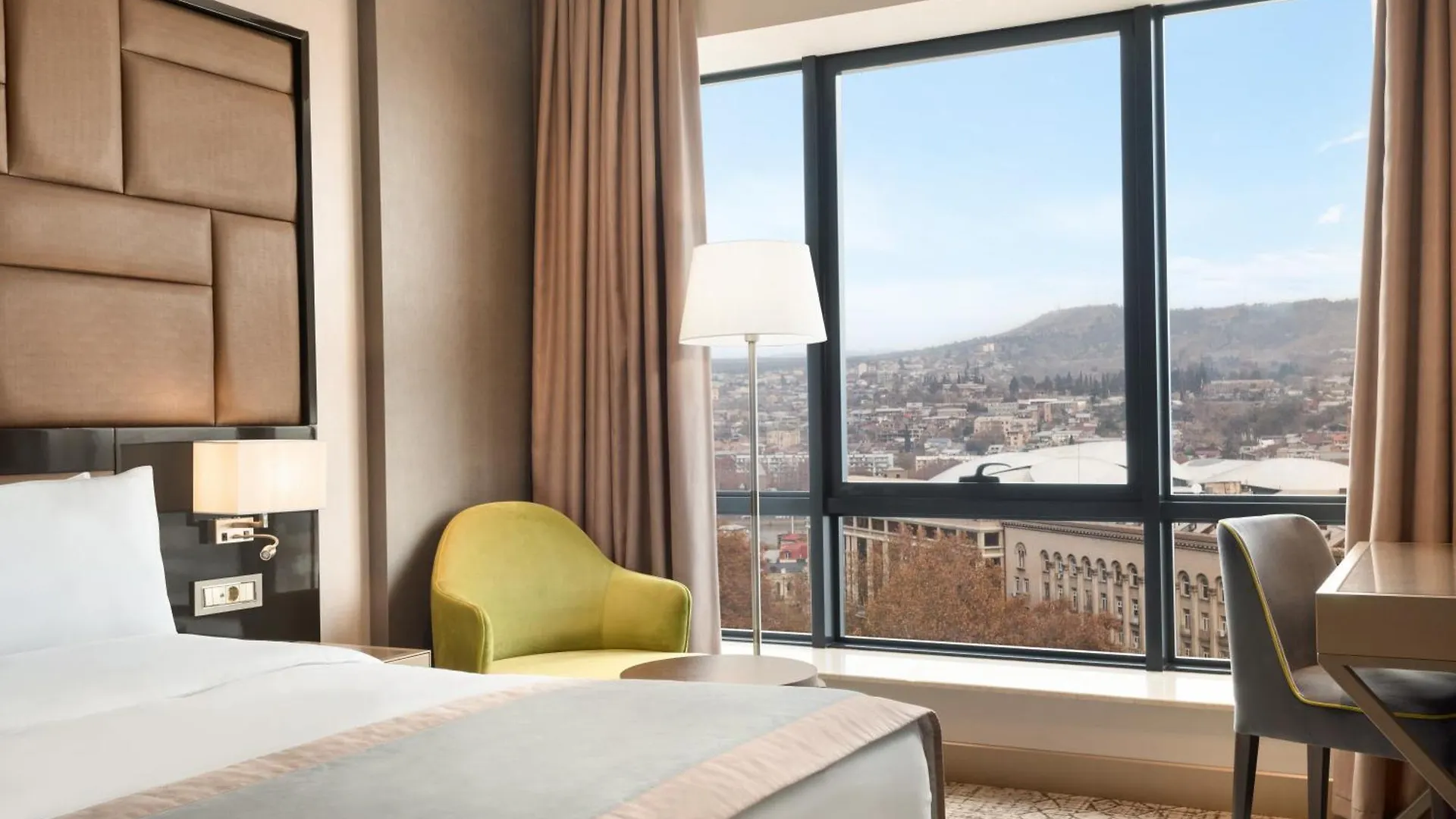 Wyndham Grand Tbilisi Hotell Georgien